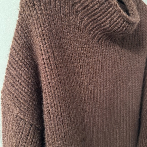 Babaton wool sweater size L - Picture 7 of 8